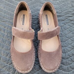 Clarks Mary Jane 8.5